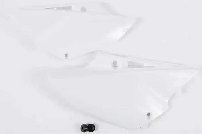 2402990002 Side Panels White