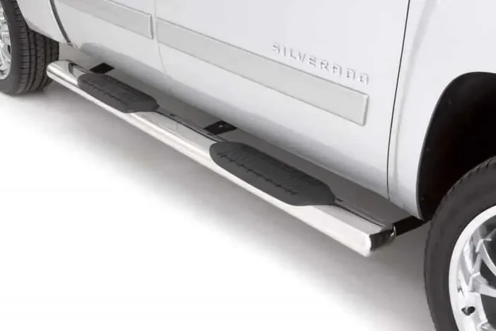 Lund 07-17 Chevy Silverado 1500 Ext. Cab 6in. Oval Straight SS Nerf Bars – Polished