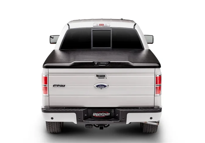 UnderCover Elite Tonneau 14-18 (19 Legacy) Silverado 5ft.9in. – UC1118